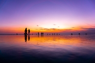 巴厘岛紫色黄昏美景图片