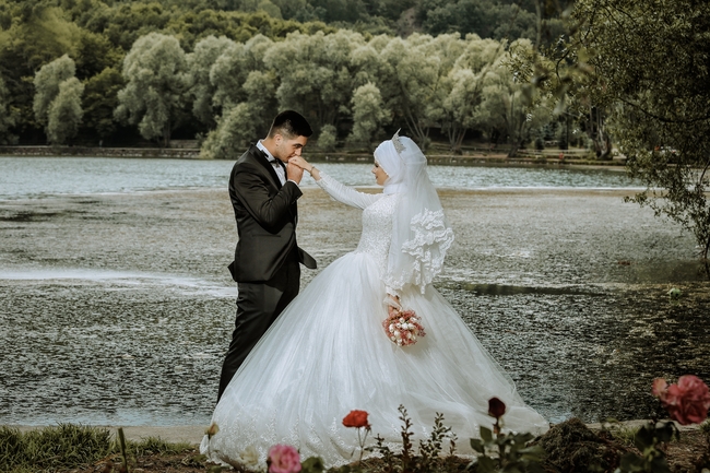 穆斯林新婚夫妇婚纱摄影图片