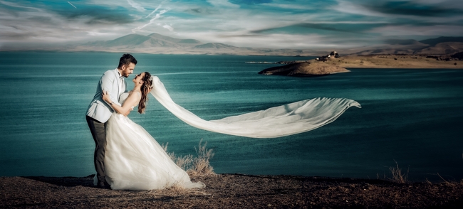 浪漫马尔代夫海边婚纱摄影图片