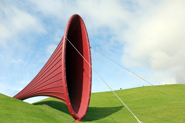 吉布斯农场喇叭雕塑风光摄影图片