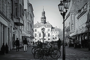 欧洲历史名城黑白建筑摄影图片