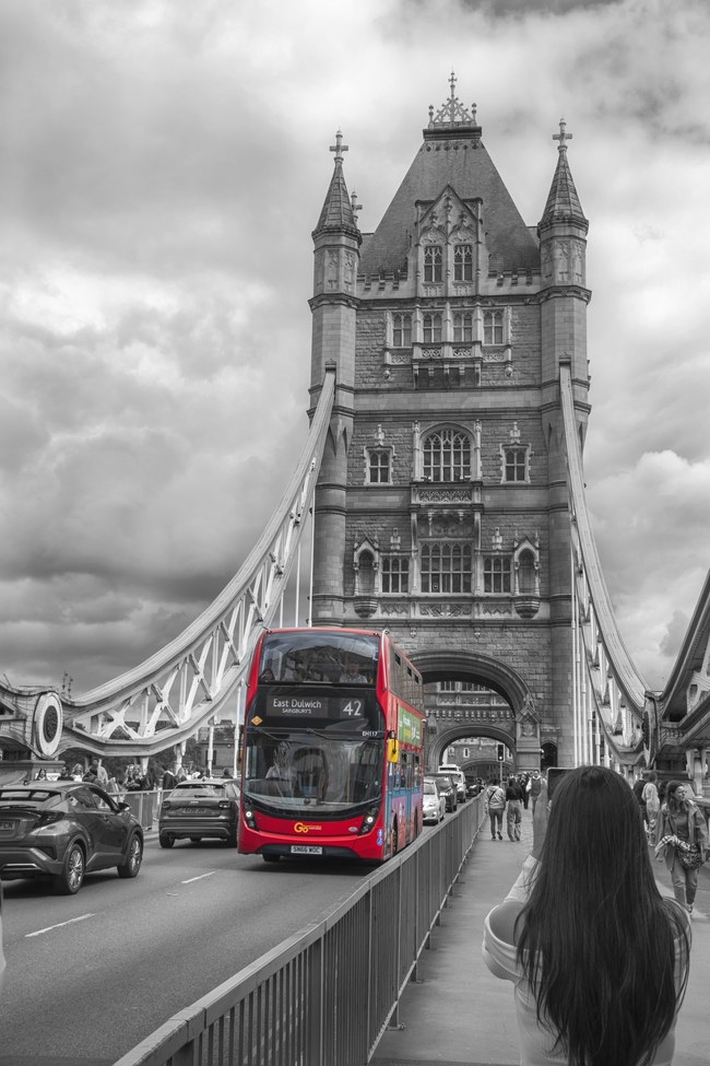 黑白风格伦敦桥建筑景观摄影图片