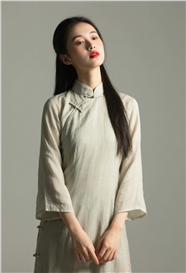 清冷风格古典美女写真图片