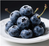 一盘新鲜蓝莓摄影图片