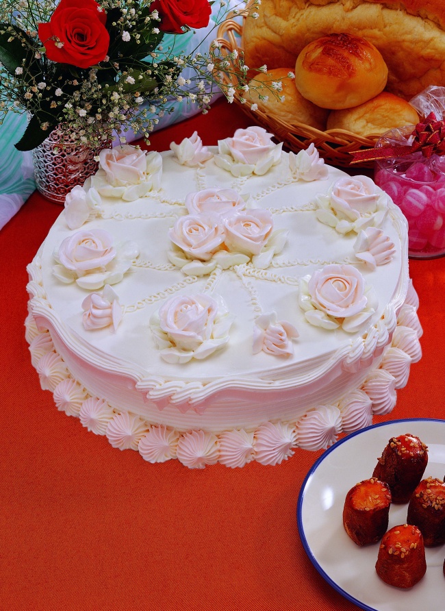 奶油玫瑰花蛋糕图片