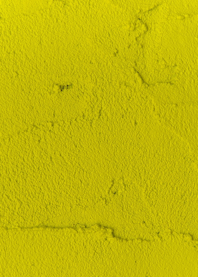 黄色涂漆墙壁背景图片