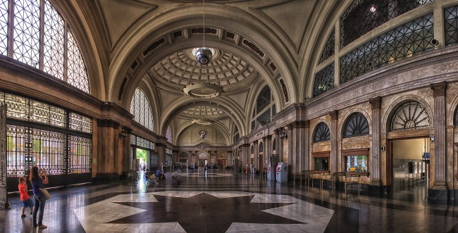 巴塞罗那火车站图片