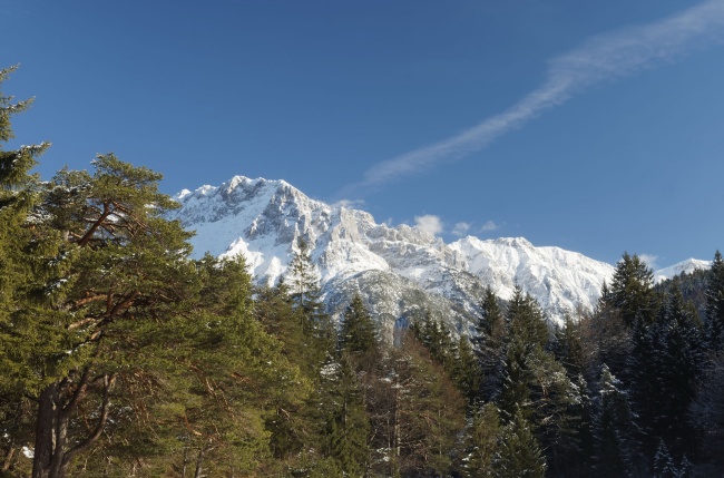 雪山山脉图片