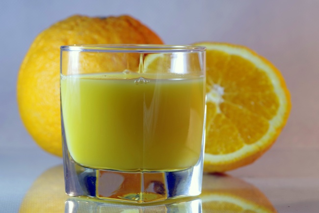 新鲜鲜橙果汁图片