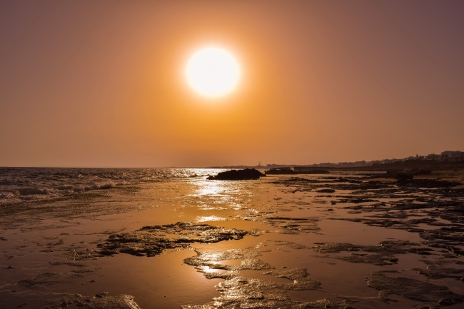 黄昏海滩夕阳图片