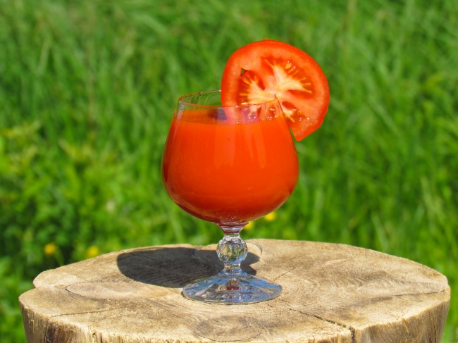 营养番茄汁图片