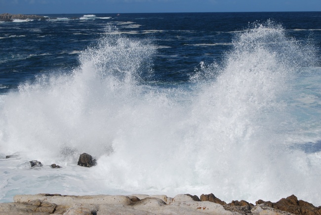 海洋大浪摄影图片