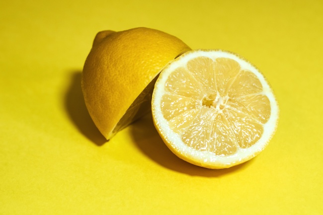 ‘~一颗柠檬黄色高清背景  ~’ 的图片