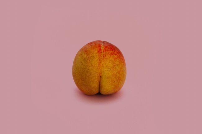 黄桃水果图片