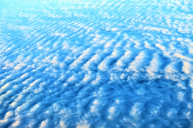 天空云层积云图片