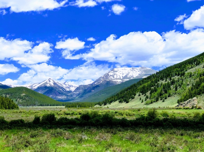 洛矶山雪山高地图片