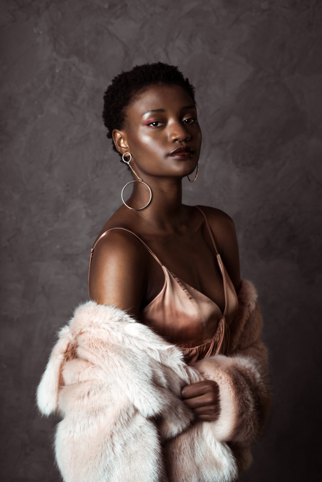 美国黑人美女人体艺术图片